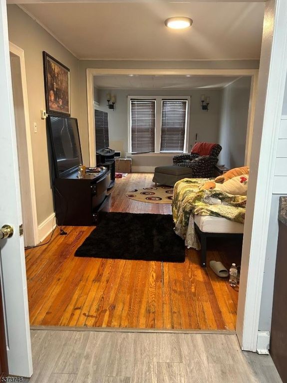 491 Norwood St, East Orange City, NJ 07018 — photo 2