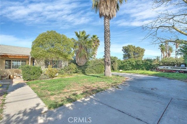 17084 Miller, Fontana, CA 92336