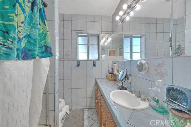 17084 Miller, Fontana, CA 92336