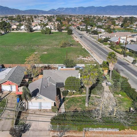17084 Miller, Fontana, CA 92336