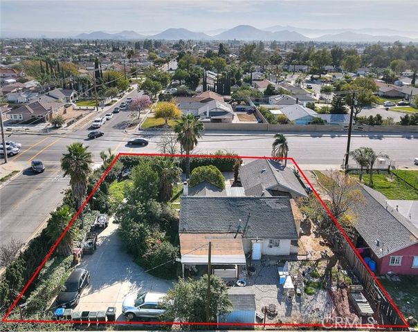 17084 Miller, Fontana, CA 92336