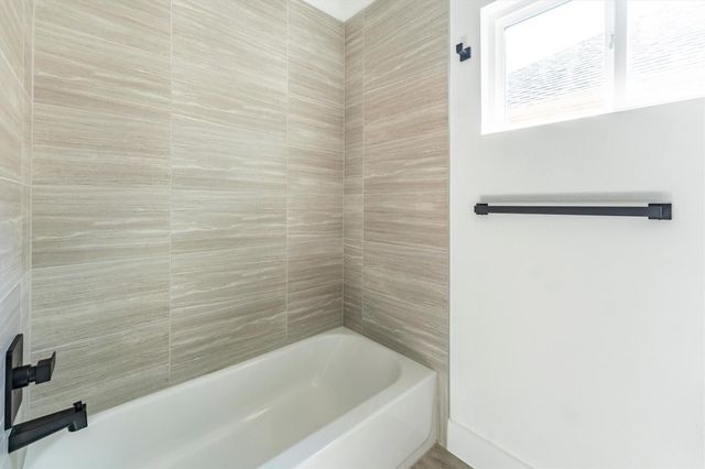 11843 Briarwood Lane, Montgomery, TX 77356