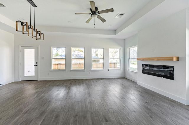 11843 Briarwood Lane, Montgomery, TX 77356