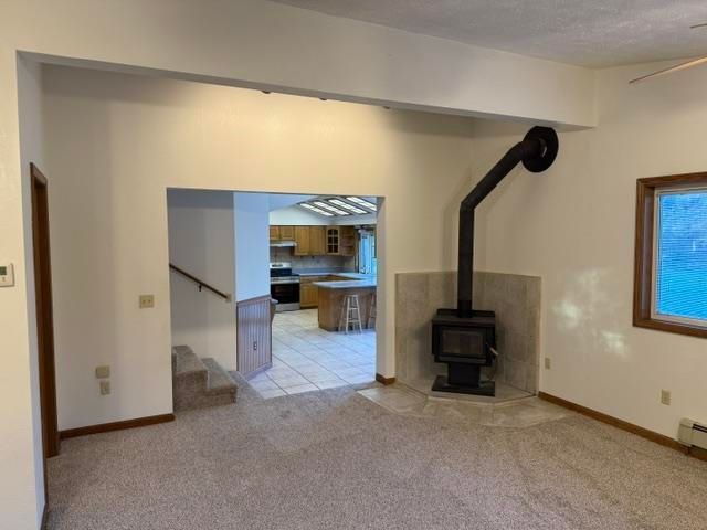 570 KEELING ROAD, North Pole, AK 99705
