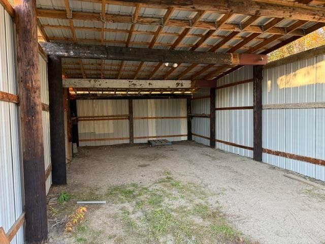 570 KEELING ROAD, North Pole, AK 99705