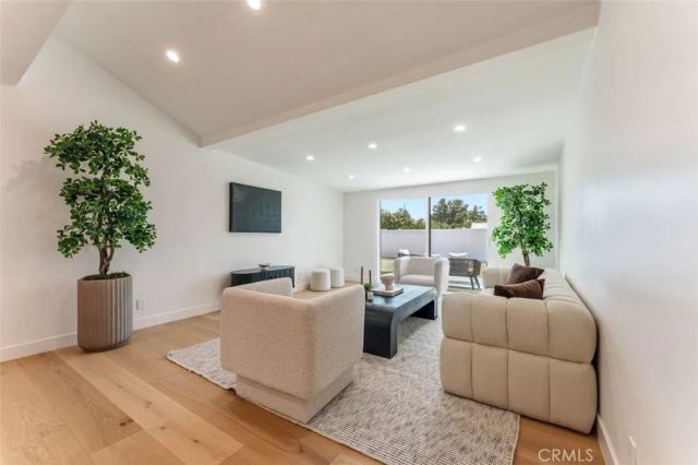 8133 Brimfield Avenue, Panorama City, CA 91402