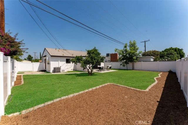 8133 Brimfield Avenue, Panorama City, CA 91402