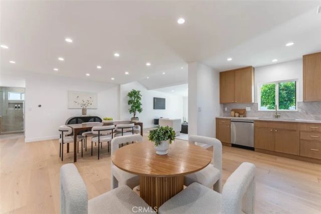 8133 Brimfield Avenue, Panorama City, CA 91402
