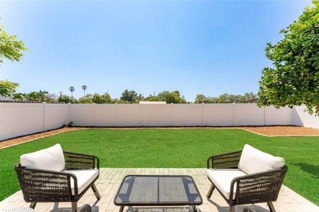 8133 Brimfield Avenue, Panorama City, CA 91402