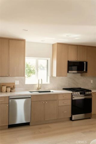8133 Brimfield Avenue, Panorama City, CA 91402