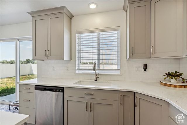 3380 W 3275 N, Plain City, UT 84404