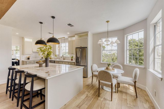 2804 Lenwood CT, Austin, TX 78738