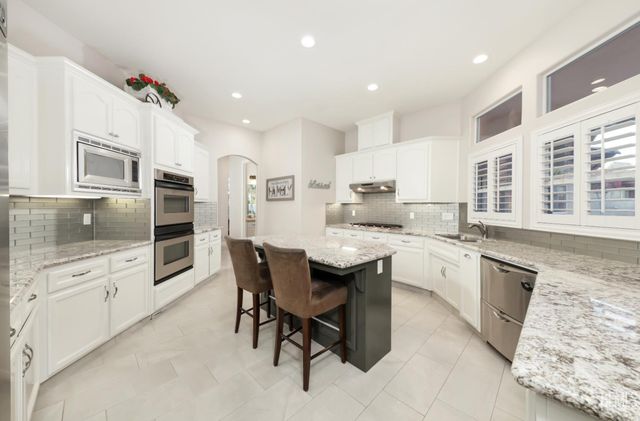 11509 Buffington Street, Bakersfield, CA 93312