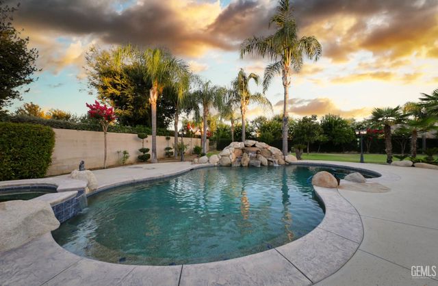11509 Buffington Street, Bakersfield, CA 93312