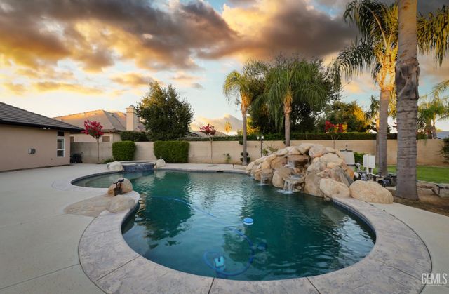 11509 Buffington Street, Bakersfield, CA 93312