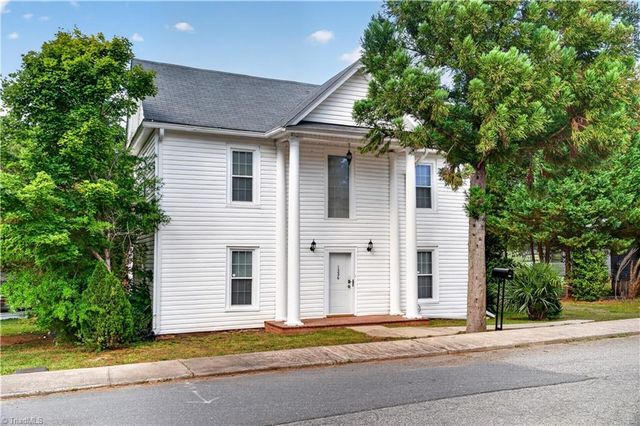 1386 Church Street, Ramseur, NC 27316