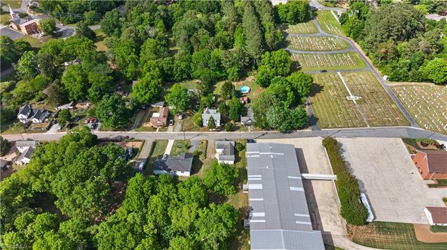 1386 Church Street, Ramseur, NC 27316