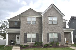 2171 Hospitality Ln, Murfreesboro, TN 37128