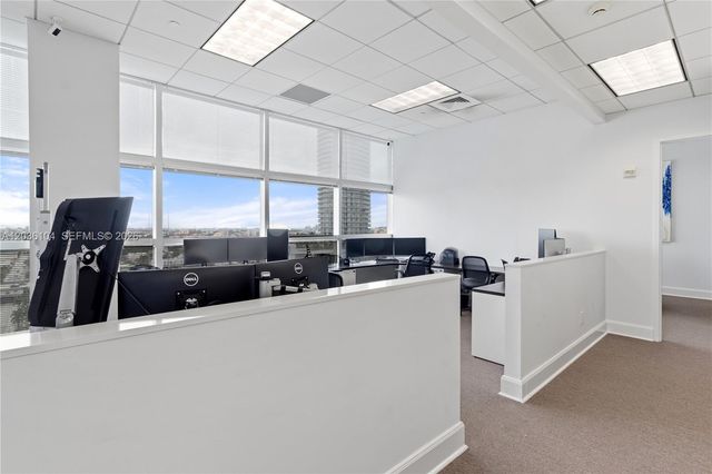 175 SW 7th Street 1612, Miami, FL 33130
