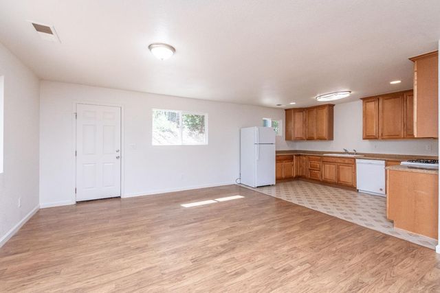 16116 Sycamore Ln, Camptonville, CA 95922