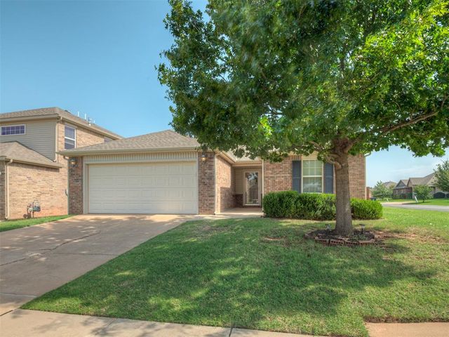 2401 NW 194th Street, Edmond, OK 73012