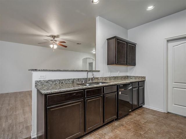 2401 NW 194th Street, Edmond, OK 73012