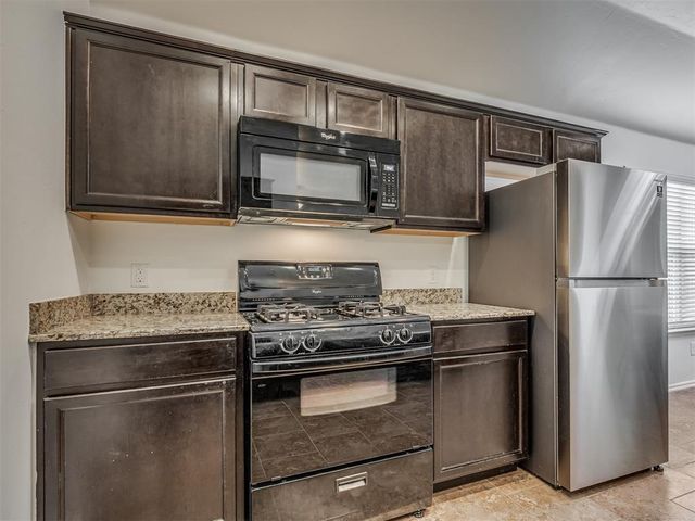 2401 NW 194th Street, Edmond, OK 73012