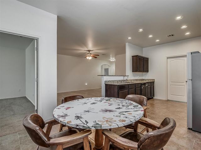 2401 NW 194th Street, Edmond, OK 73012
