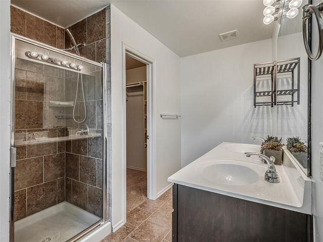 2401 NW 194th Street, Edmond, OK 73012