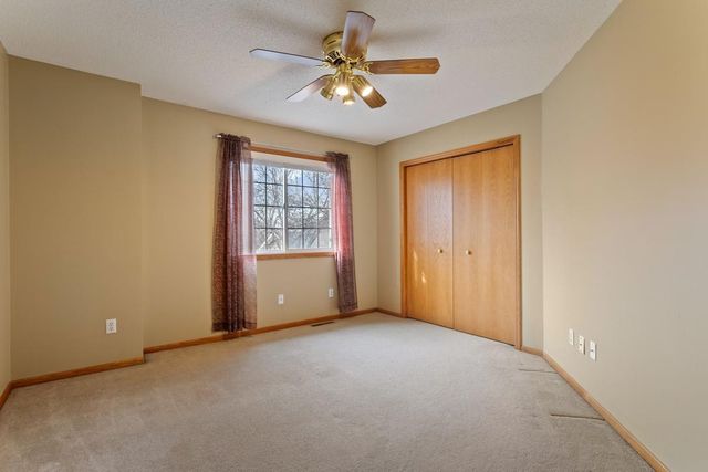 2907 Devonshire Circle, Woodbury, MN 55125