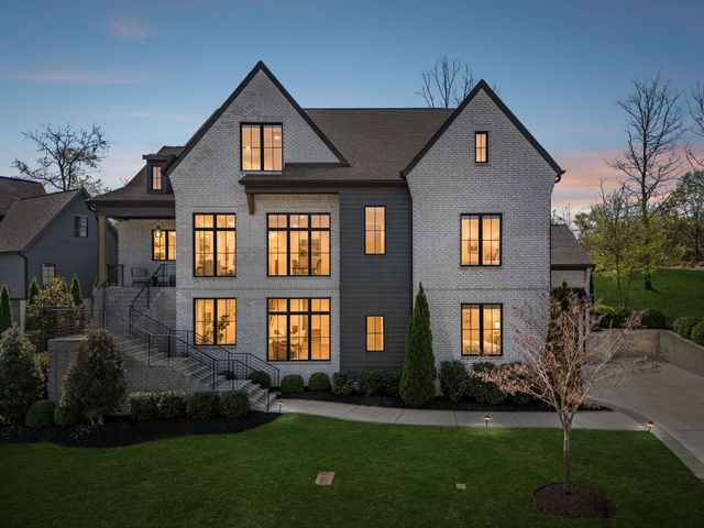 7066 Lanceleaf Dr, College Grove, TN 37046