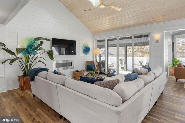 36837 WINNER CIR, Rehoboth Beach, DE 19971