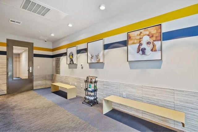 1317 Post Oak Park Drive 411, Houston, TX 77027