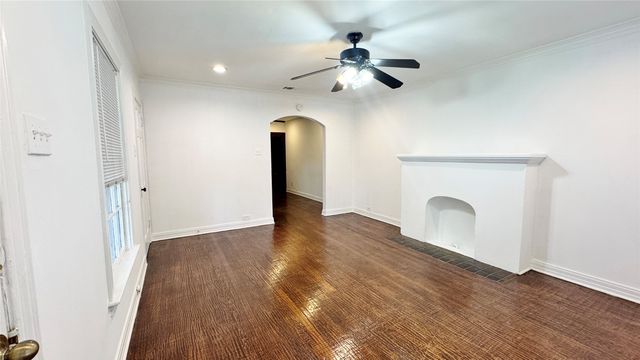 5542 Longview Street, Dallas, TX 75206