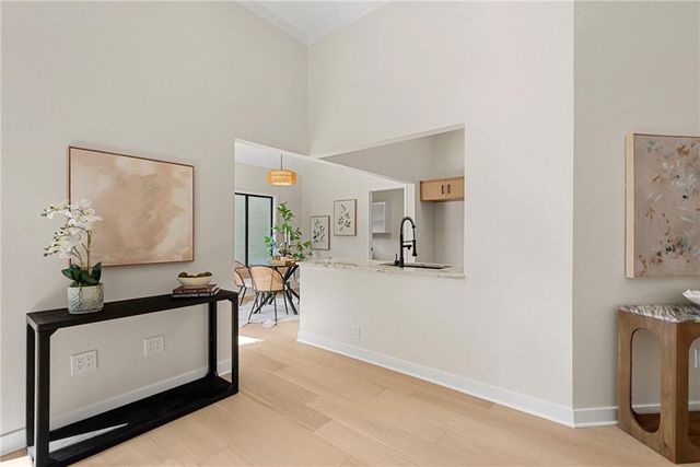 15801 Dearborn Street, Overland Park, KS 66223
