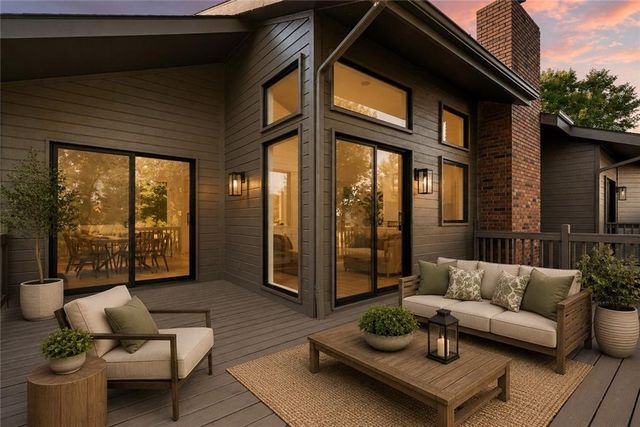 15801 Dearborn Street, Overland Park, KS 66223