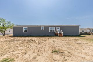 181 Viridian View, Pleasanton, TX 78064