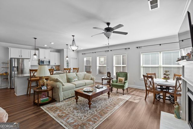 10 Palmetto Run Run, Dallas, GA 30132
