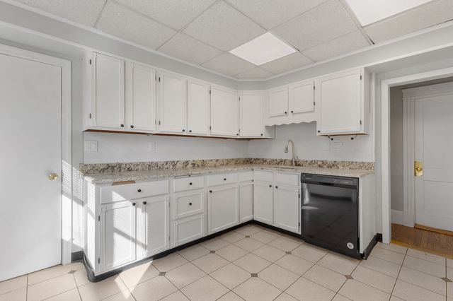 5 Quincy St 1, Arlington, MA 02476