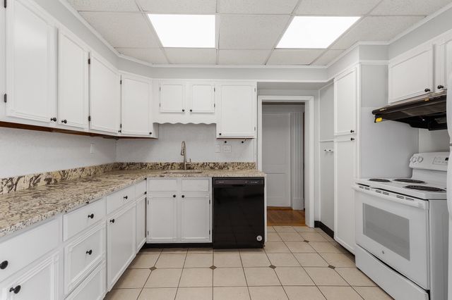 5 Quincy St 1, Arlington, MA 02476