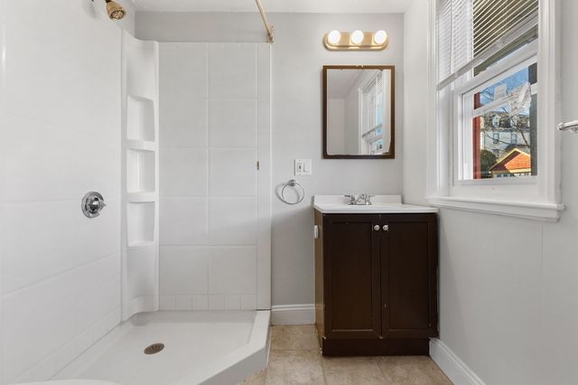 5 Quincy St 1, Arlington, MA 02476