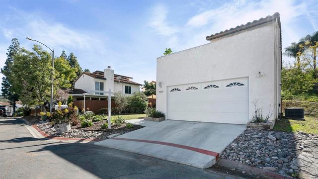 9869 Aldergrove Lane, Spring Valley, CA 91977