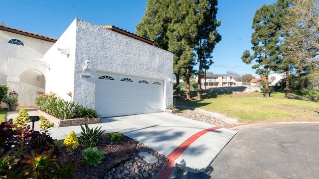 9869 Aldergrove Lane, Spring Valley, CA 91977