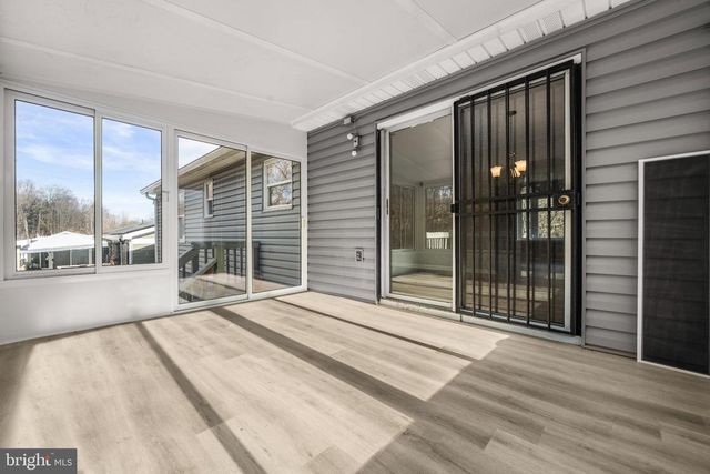 4801 IVERSON PL, Temple Hills, MD 20748