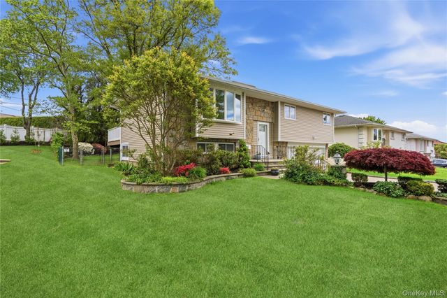 183 N Marginal Road, Jericho, NY 11753