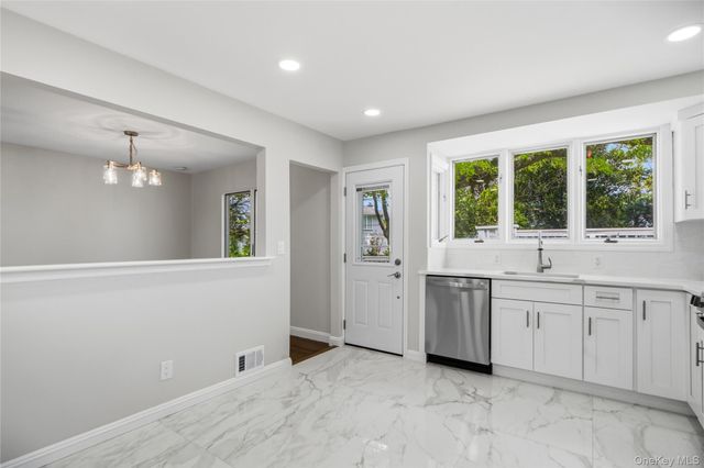 183 N Marginal Road, Jericho, NY 11753
