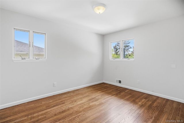 183 N Marginal Road, Jericho, NY 11753