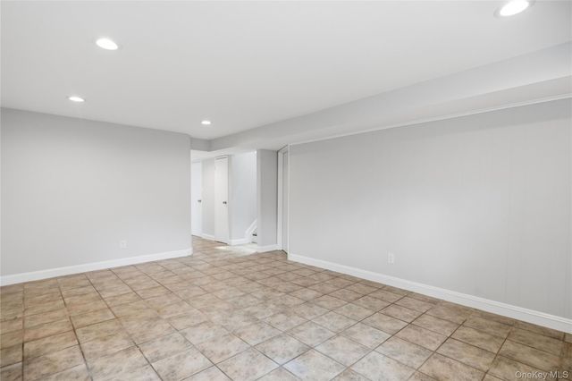 183 N Marginal Road, Jericho, NY 11753