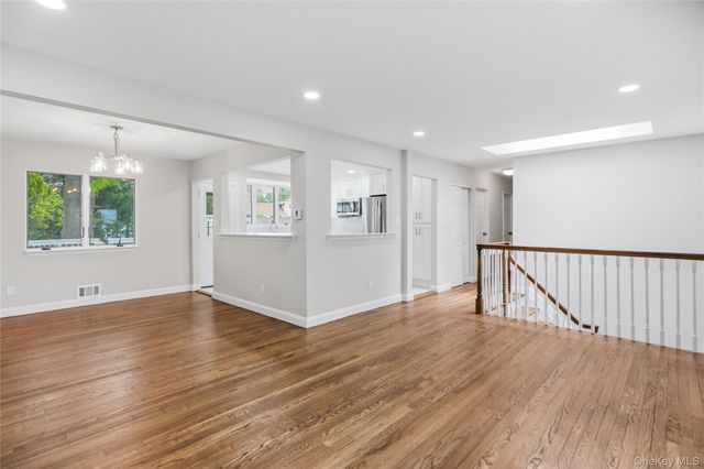 183 N Marginal Road, Jericho, NY 11753