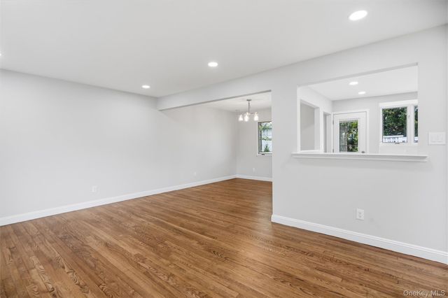 183 N Marginal Road, Jericho, NY 11753
